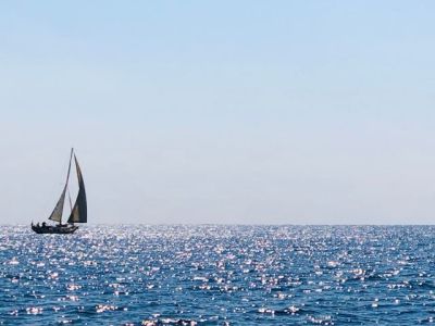 Fuera estrés, se lo lleva el viento de levante